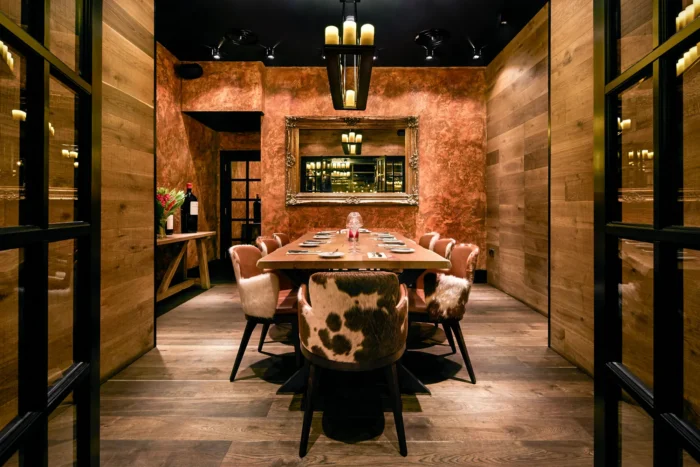 PRIVATE DINING ROOM
